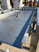 Commercial Mfg. & Supply Co. Transportador de cribado vibratorio de acero inoxidable