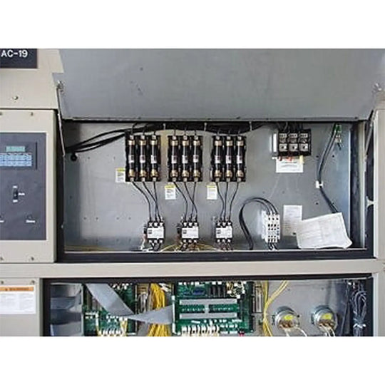 Unidad de aire acondicionado vertical autónoma para interiores Mcquay, refrigerada por agua, sin usar, 40 toneladas