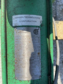 Recirculador vertical de amoníaco para fabricantes y servicios industriales (34 pulgadas x 139 pulgadas, 540 galones, 2 bombas).