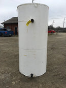 Tanque de almacenamiento vertical Chem Tainer de 110 galones
