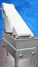 Stainless Steel Rectangular Tank with Dewatering / Elevator Conveyor - 550 Gallon Not Specified