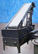 Stainless Steel Rectangular Tank with Dewatering / Elevator Conveyor - 550 Gallon Not Specified