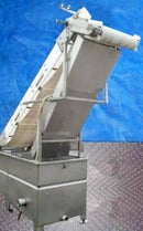 Stainless Steel Rectangular Tank with Dewatering / Elevator Conveyor - 550 Gallon Not Specified