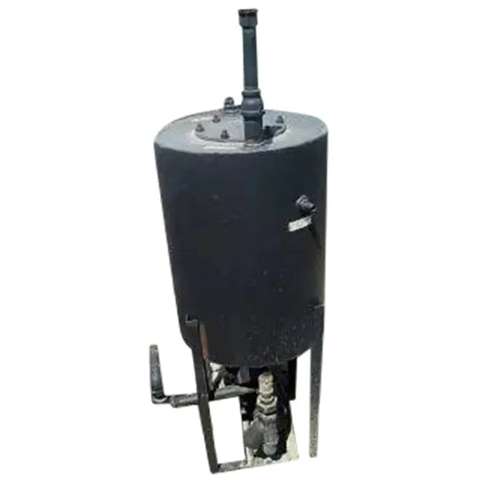 Bomba y tanque de reposición de agua caliente