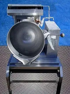 Groen Gas-Fired Jacketed Kettle - 10 Gallon