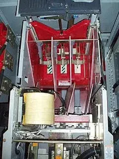 Panel de control de arranque de motor Cutler-Hammer Ampgard de voltaje medio, 800 HP 4160 V