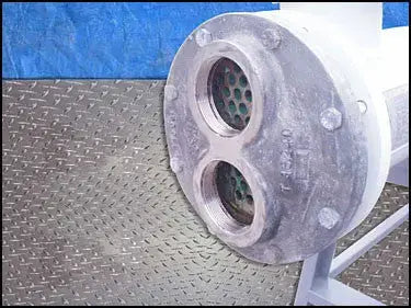 Intercambiador de calor de carcasa y tubos ITT Bell &amp; Gossett: 106 pies cuadrados