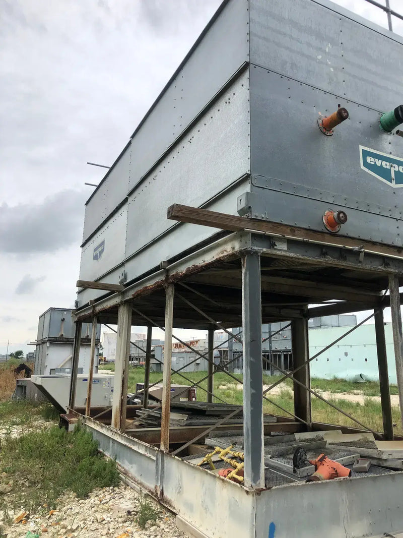 Evapco ATC-1879B Evaporative Condenser (940 Nominal Tons,1-15 HP Motor, 2 Tower Units)