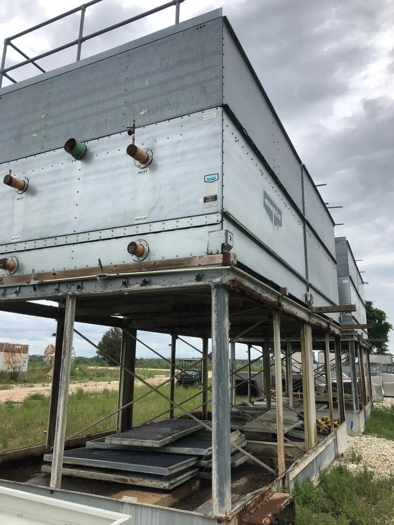 Evapco ATC-1879B Evaporative Condenser (940 Nominal Tons,1-15 HP Motor, 2 Tower Units)