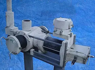 Akra-Pak Filler