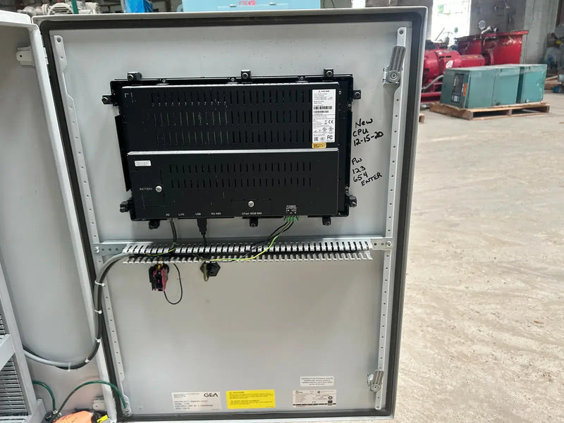 Panel de microcontrol del compresor de tornillo GEA OMNI