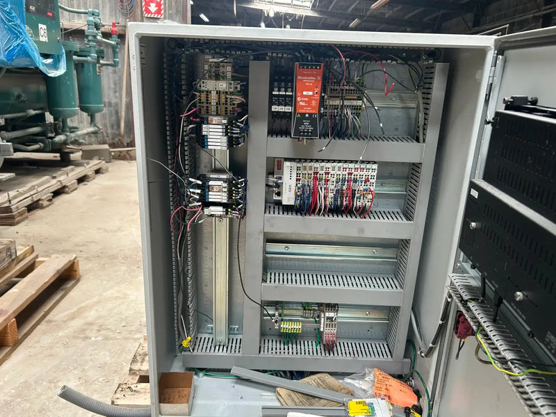 Panel de microcontrol del compresor de tornillo GEA OMNI