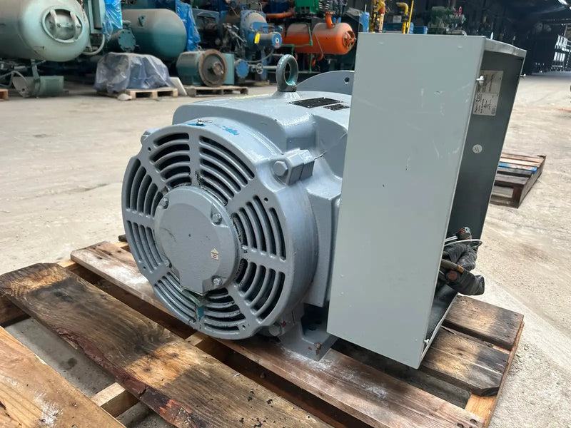 WEG W22 Three Phase Electric Motor (100 Hp, 3538 RPM, 208 Volt)