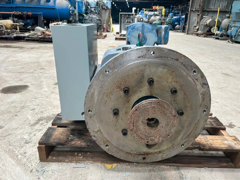 WEG W22 Three Phase Electric Motor (100 Hp, 3538 RPM, 208 Volt)