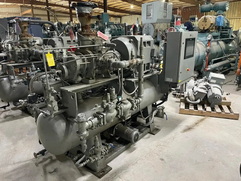 GEA 110GME Rotary Screw Compressor Package (HR-H2655S-28, 200 HP 230/460 V)