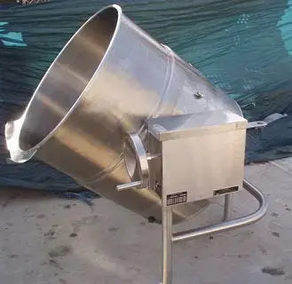 Bardeau/Cleveland Electric Manual Tilt stainless Kettle - 60 Gallon