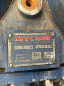 Compresor alternativo Mycom N8A de 8 cilindros (75 HP, 460 V, accionado por correa)
