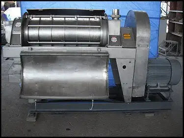 Acabadora de paletas modelo 5200 de Brown International Corporation