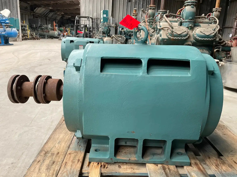 Motor de alta eficiencia Ram Industries (250 HP, 3565 RPM, 230/460 V)