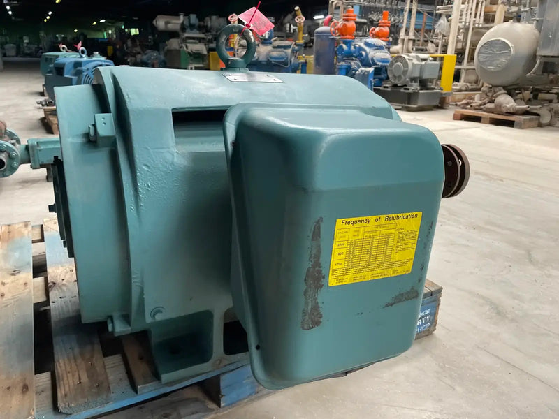 Motor de alta eficiencia Ram Industries (250 HP, 3565 RPM, 230/460 V)