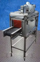 Lavadora de cepillos con transportador de acero inoxidable