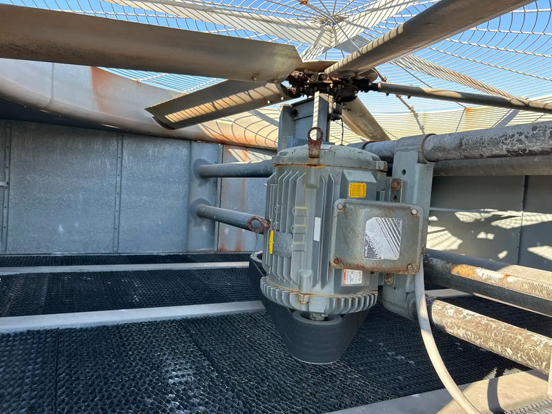 Condensador evaporativo Evapco ATC-1426E-1G (713 toneladas nominales, 2 motores, 1 unidad de torre)