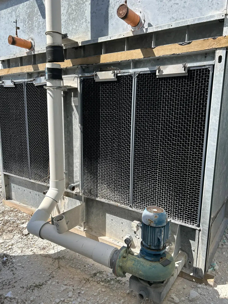 Condensador evaporativo Imeco IDC-1880-4 (470 toneladas nominales, 2 motores, 1 unidad de torre)