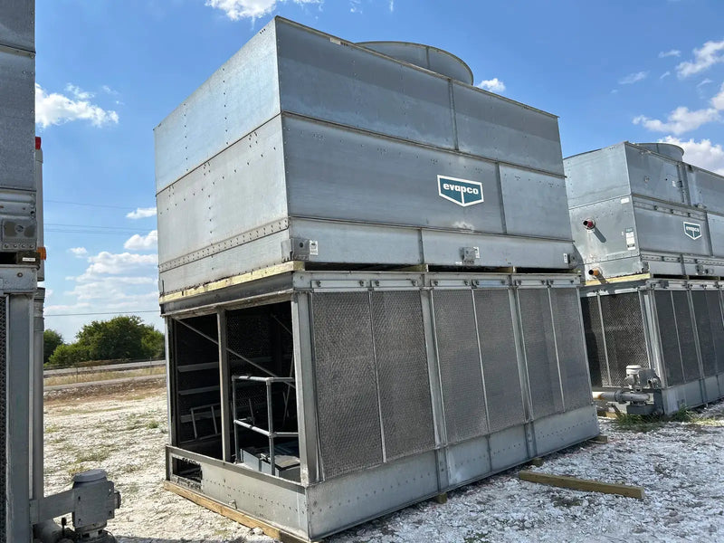 Condensador evaporativo Evapco ATC-1655E-1G (827,5 toneladas nominales, 2 motores, 1 unidad de torre)