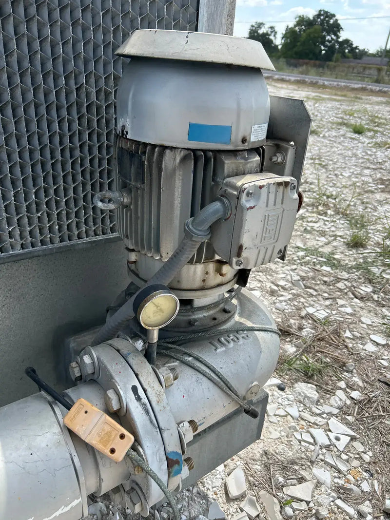 Condensador evaporativo Evapco ATC-1655E-1G (827,5 toneladas nominales, 2 motores, 1 unidad de torre)