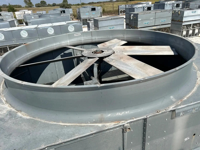 Condensador evaporativo Evapco ATC-1655E-1G (827,5 toneladas nominales, 2 motores, 1 unidad de torre)