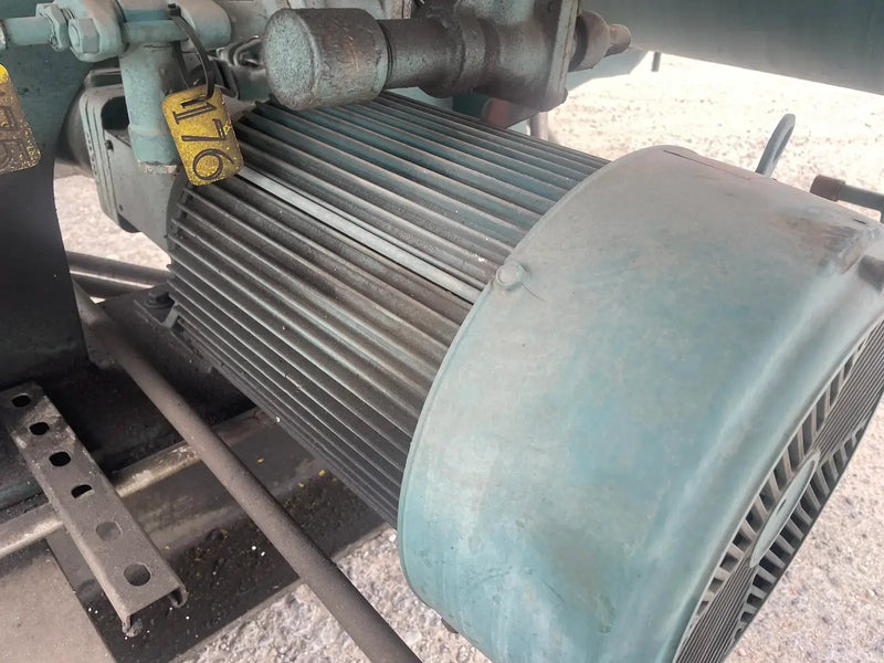 Paquete de compresor de tornillo rotativo Frick RWBII 177H (Frick TDSH233S, 450 HP 460 V, panel de control micro)