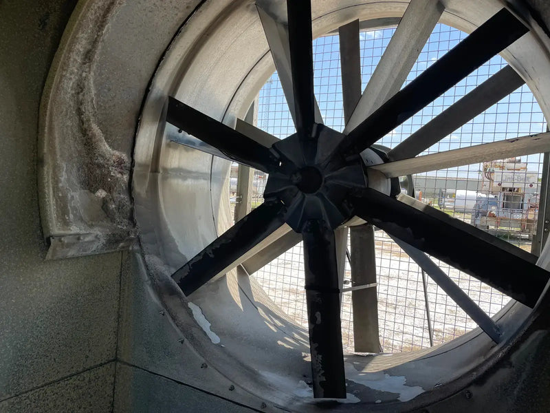BAC VCA-433A Evaporative Condenser (433 Nominal Tons, 2-15 HP Motors, 1 Tower Unit)