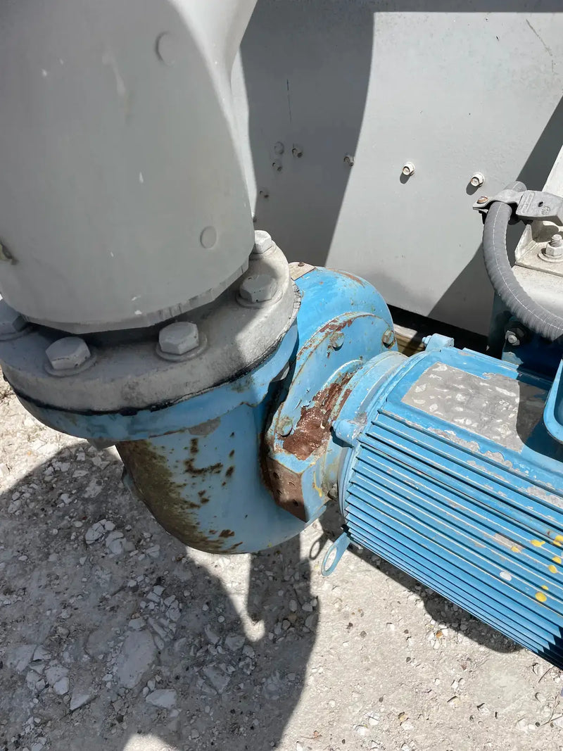 BAC VC2-642 Evaporative Condenser (642 Nominal Tons, 3- HP Motors, 1 Tower Unit)