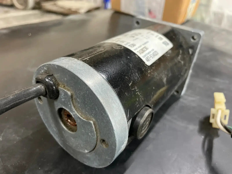 Motor de CC RAE Corporation 3120236