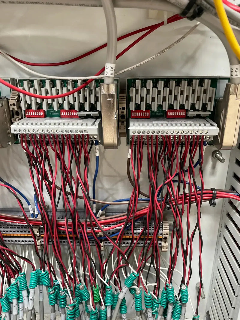Sistema de control PLC de Electric Controls Inc