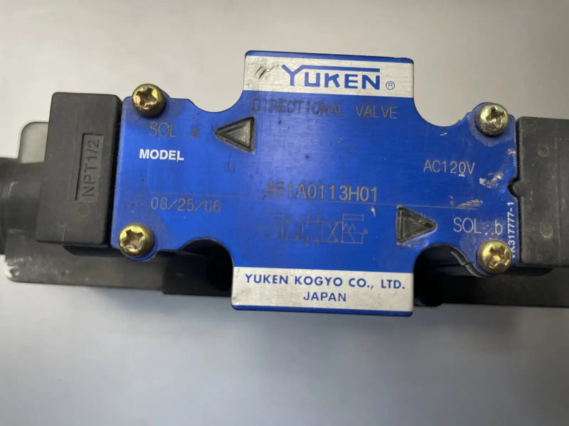 Yuken 951A0113H01 Solenoid Valve & Coil Assembly