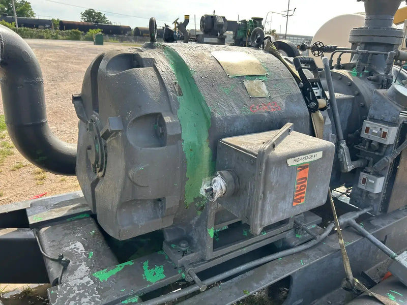 Sullair Rotary Screw Compressor Package (500 HP, 4160 V)