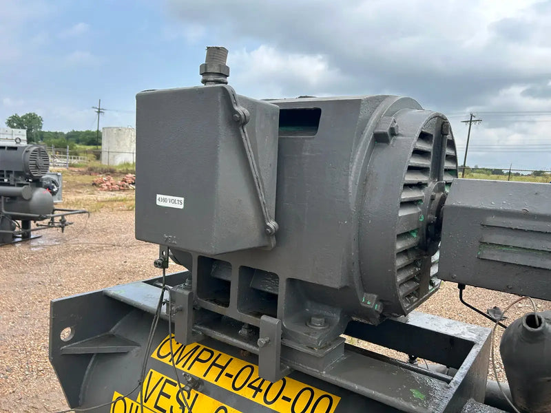 Paquete de compresor de tornillo rotativo FES (Mycom 200SUD, 250 HP, 2300/4150 V)