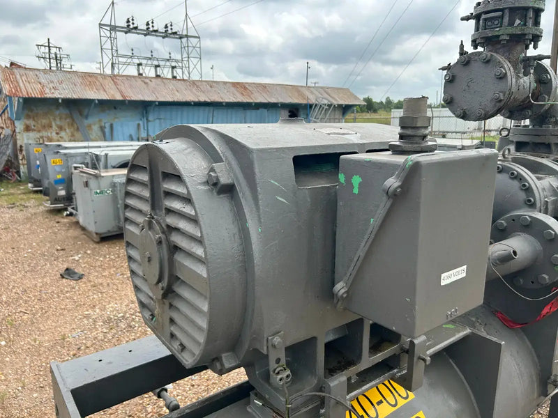 Paquete de compresor de tornillo rotativo FES (Mycom 200SUD, 250 HP, 2300/4150 V)