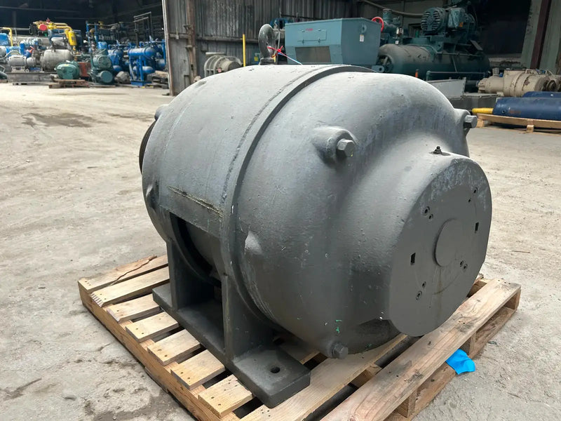 Motor de inducción trifásico Howell Electric (125 HP, 1185 RPM, 220/440 V)