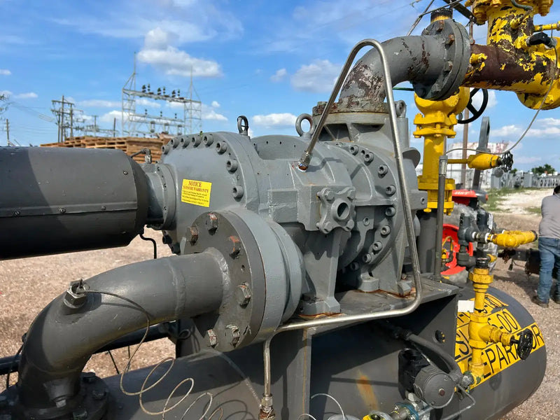 Paquete de compresor de tornillo rotativo FES 200SUD (Mycom 200SUD, 250 HP, 2300/4160 V)