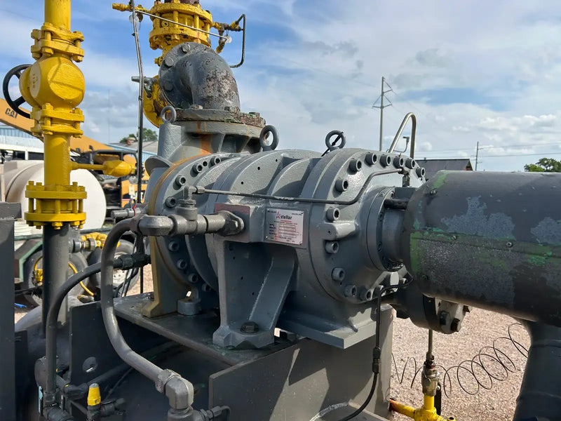 Paquete de compresor de tornillo rotativo FES 200SUD (Mycom 200SUD, 250 HP, 2300/4160 V)