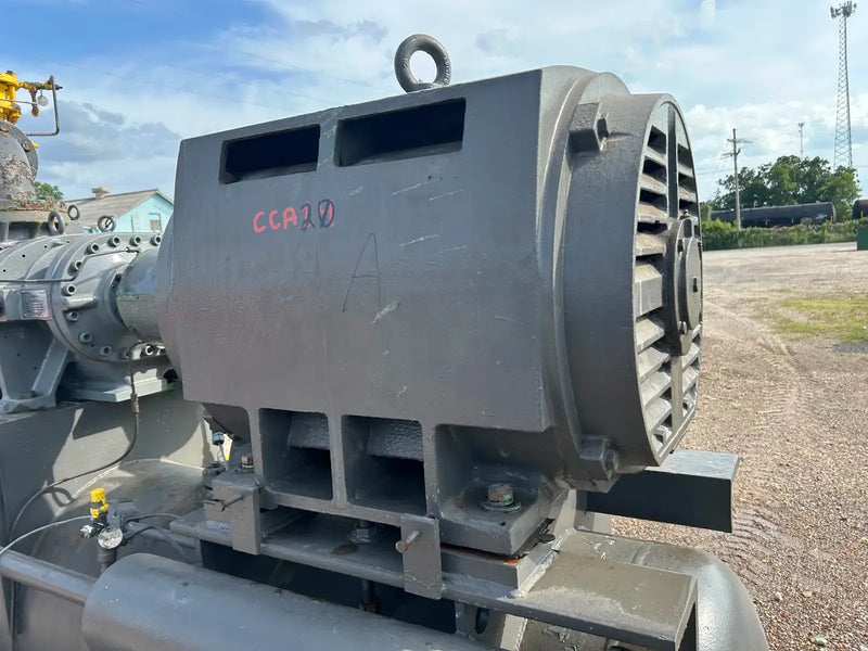 Paquete de compresor de tornillo rotativo FES 200SUD (Mycom 200SUD, 250 HP, 2300/4160 V)