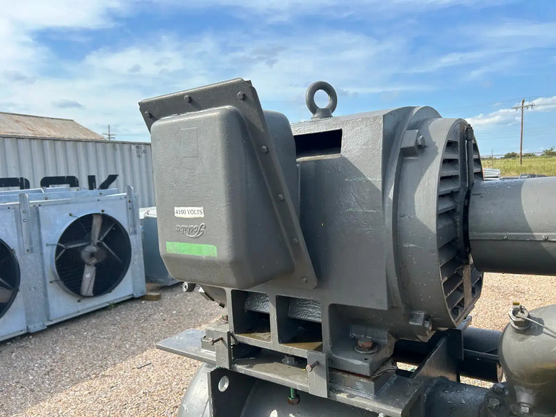 Paquete de compresor de tornillo rotativo FES 200SUD (Mycom 200SUD, 250 HP, 2300/4160 V)