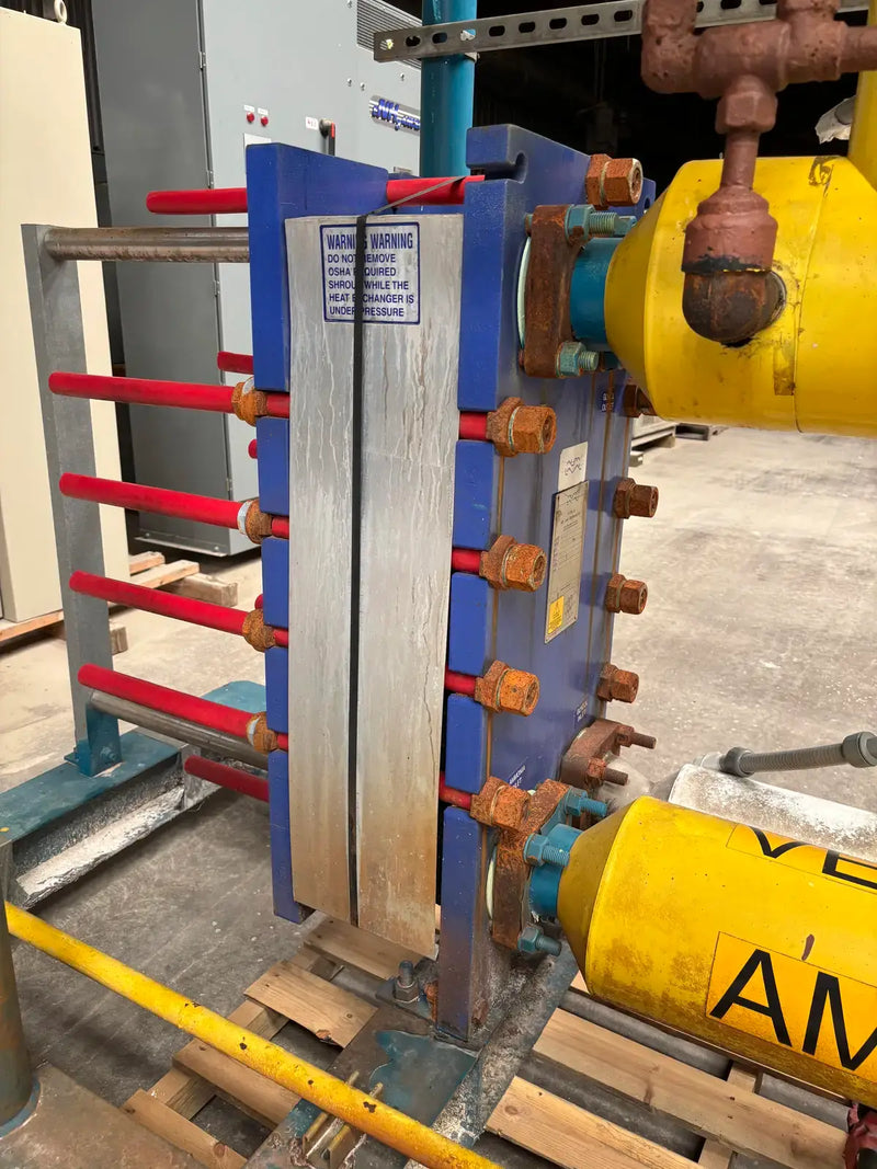 Enfriador con intercambiador de calor de placas Alfa Laval M10-BWFD (191,20 pies cuadrados)