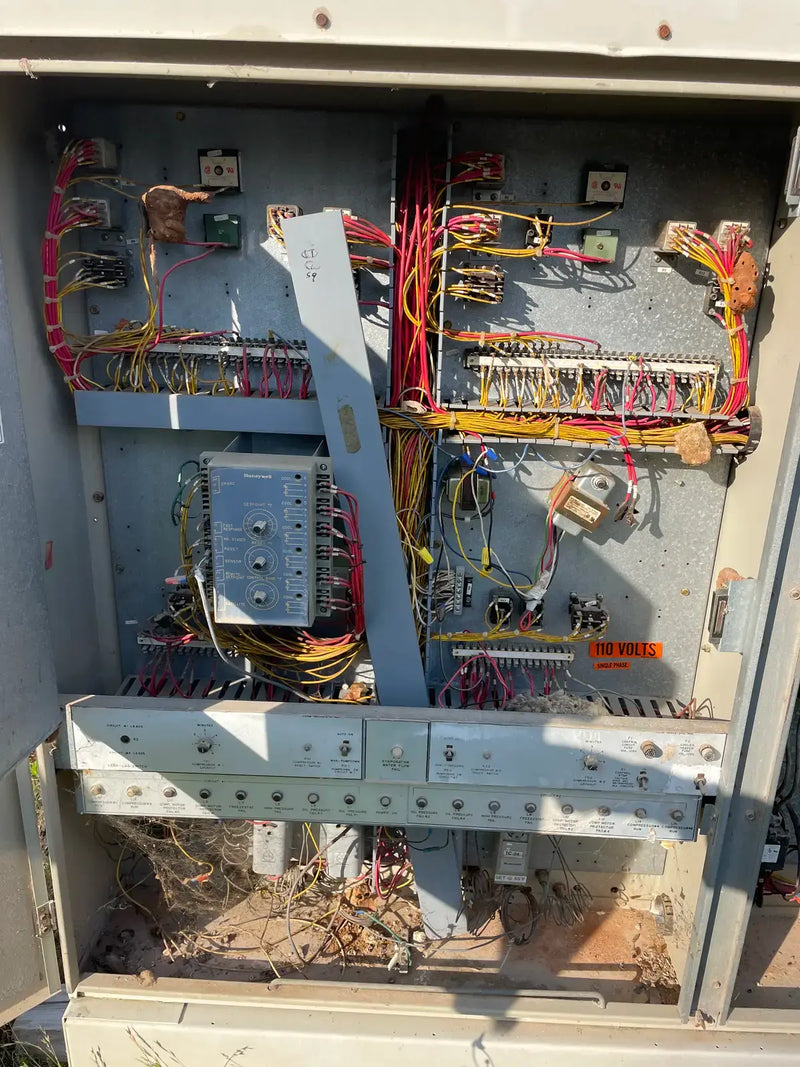 Snyder General / McQuay Air cooled Chiller 125 Ton