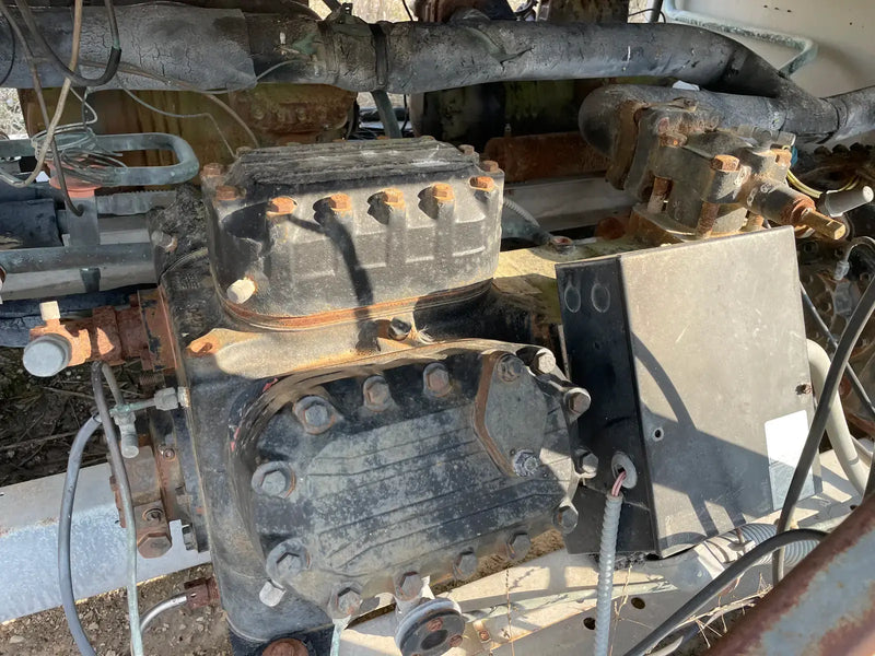 Snyder General / McQuay Air cooled Chiller 125 Ton