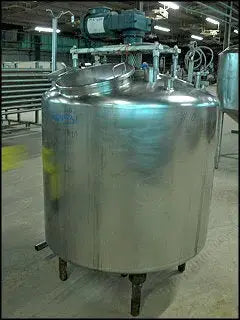 Tanque de mezcla de acero inoxidable con tapa abovedada Cherry Burrell - 300 galones