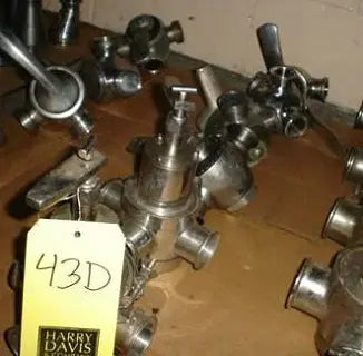 Válvula de tapón de 3 vías tipo abrazadera de 1-1/2 pulg.