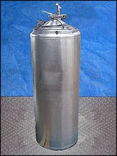 Cryogenic Services Inc. Tanque para bebidas carbonatadas - 60 galones